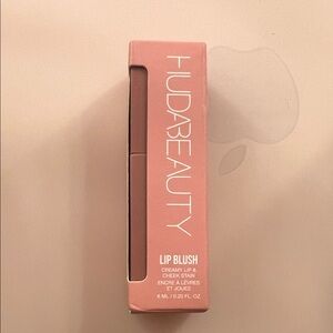 HUDA BEAUTY Lip Blush - Creamy Lip & Cheek Stain in Soft Pink